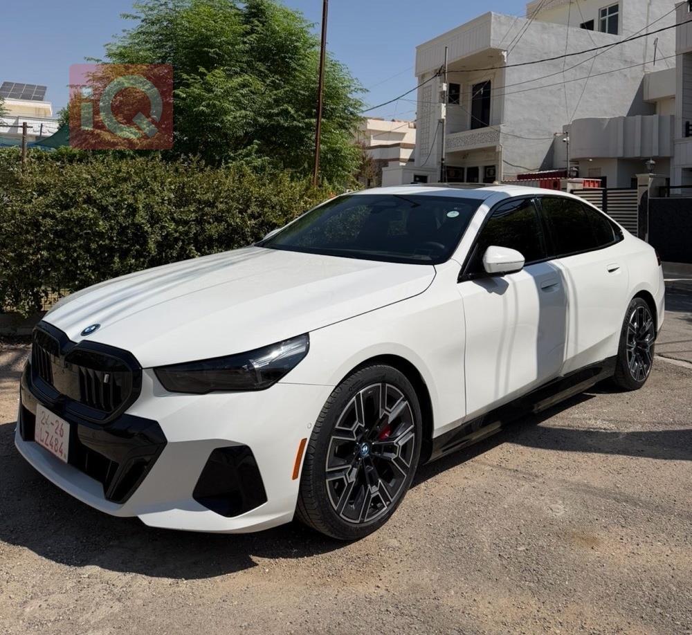 BMW i5
